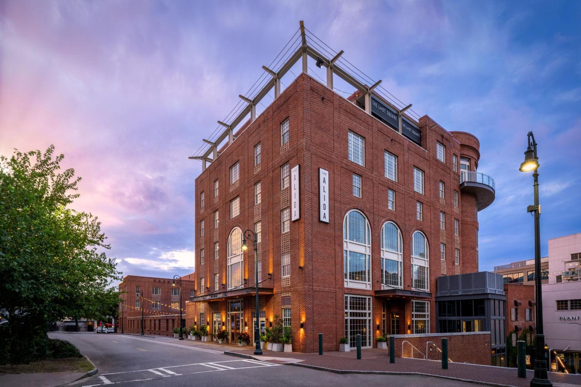 The Alida, Savannah, A Tribute Portfolio Hotel Buitenkant foto